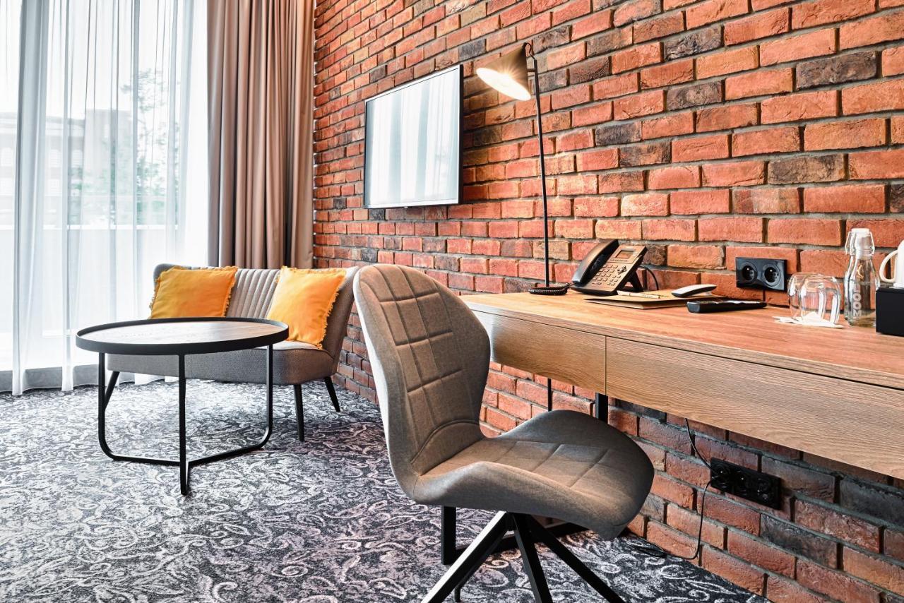 Hotel The Loom Лодзь Экстерьер фото